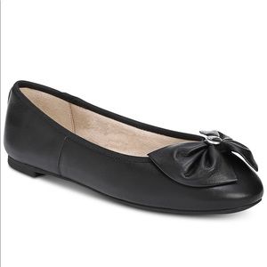 NWT Circus Sam Edelman Carmen Flats Size 8.5